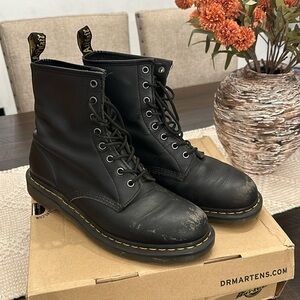 Used Dr. Martens Air Wair
